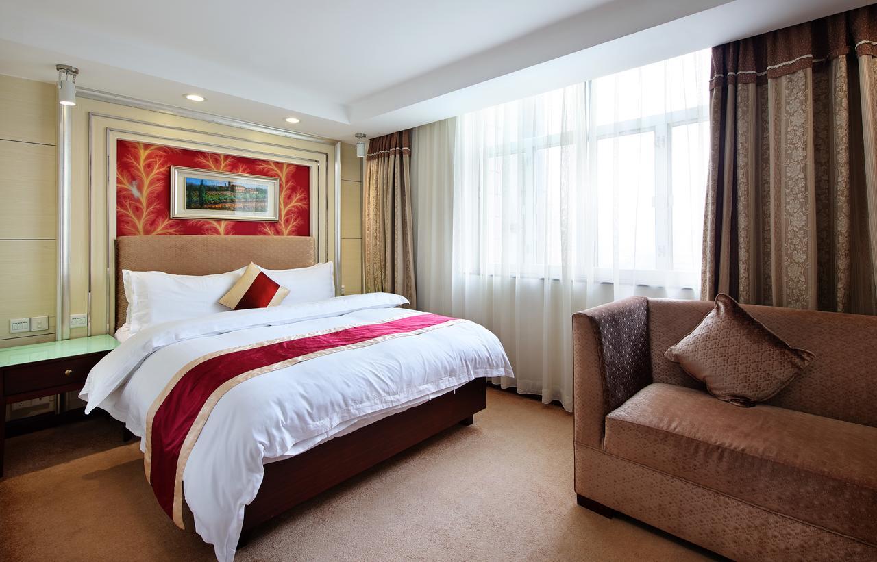 New World Hotel Гуанчжоу Екстер'єр фото