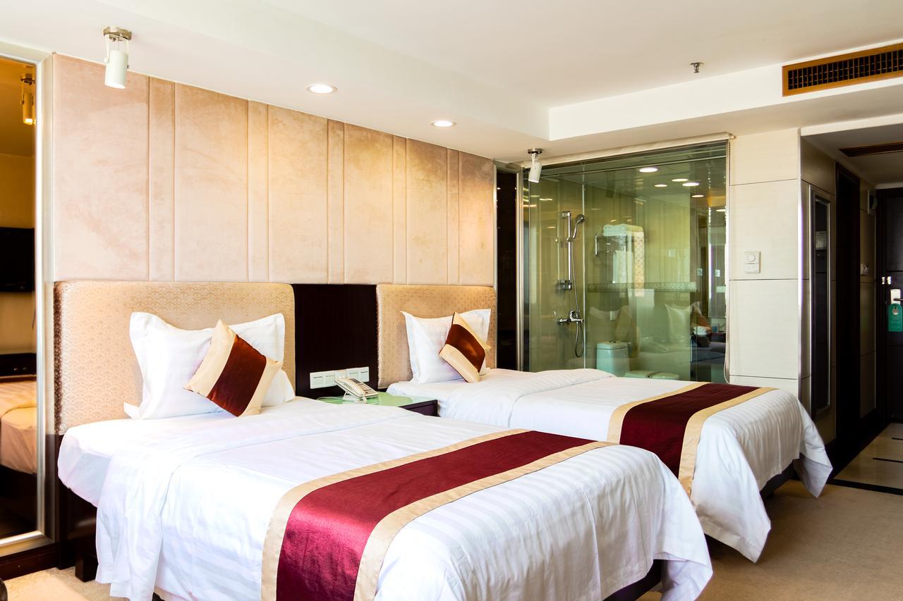 New World Hotel Гуанчжоу Екстер'єр фото
